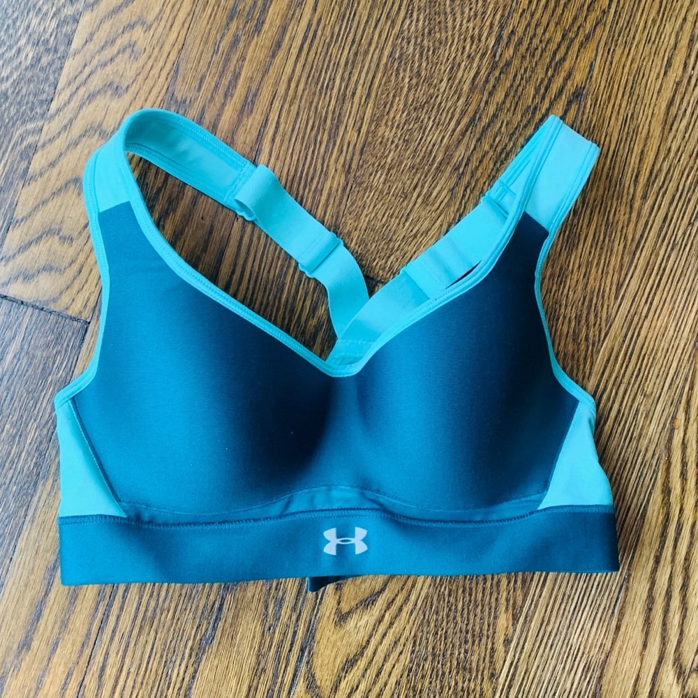 Under Armour Fitted Sports Bra 34B
